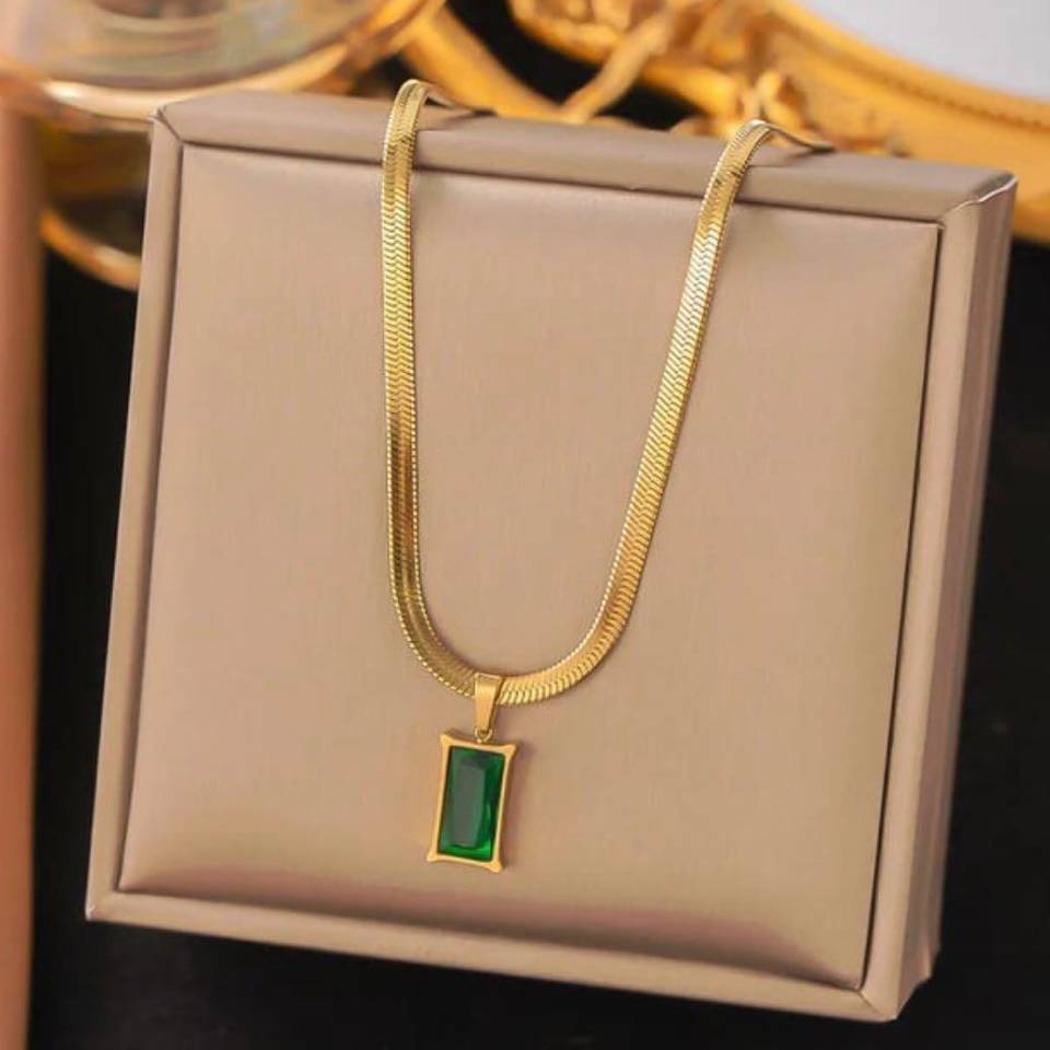 Verde Luxe Necklace